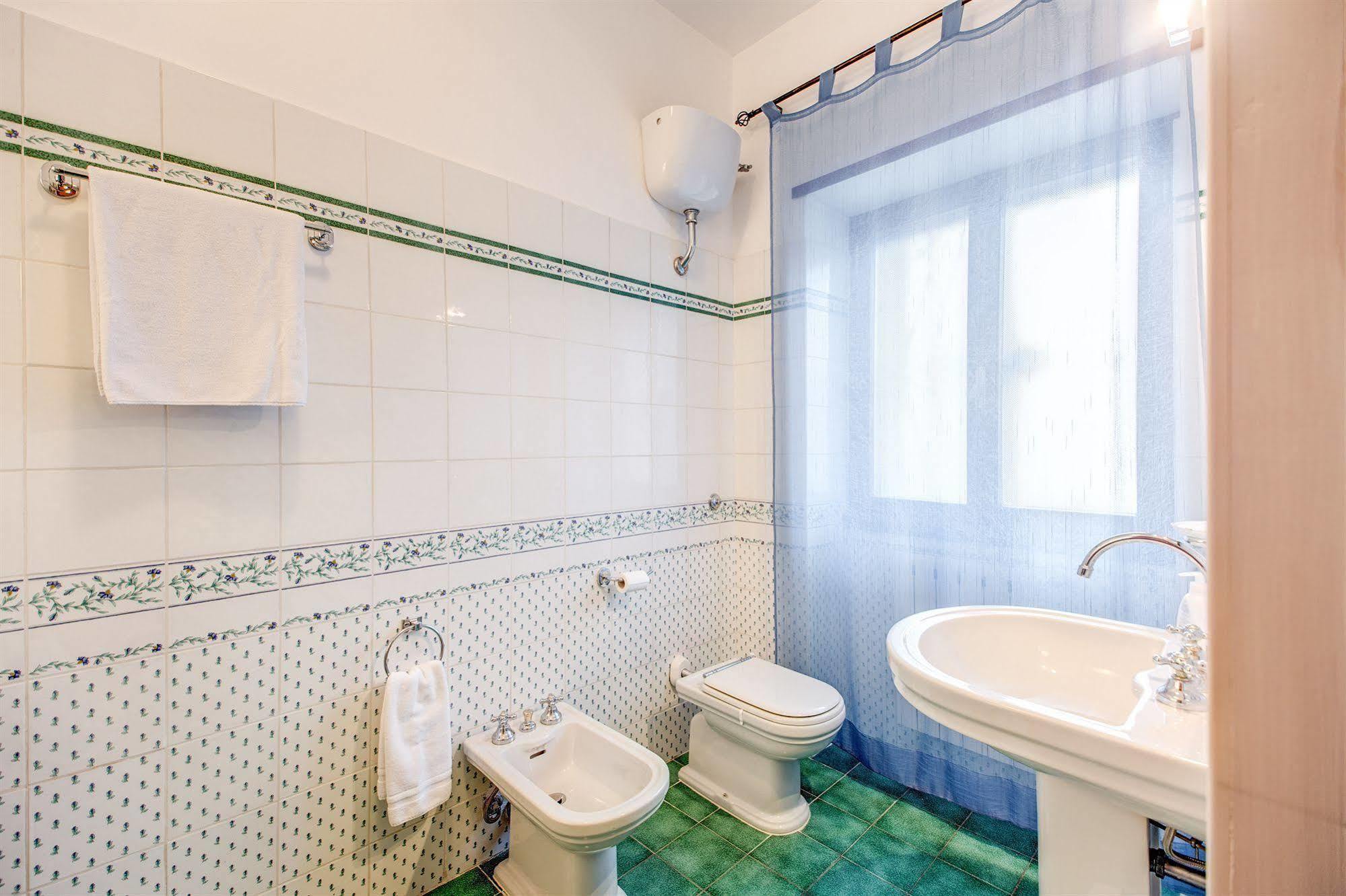 Bed and Breakfast Domus Cornelia Roma Exterior foto