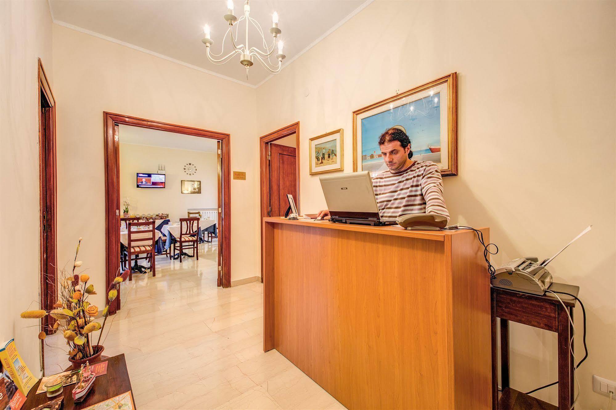 Bed and Breakfast Domus Cornelia Roma Exterior foto