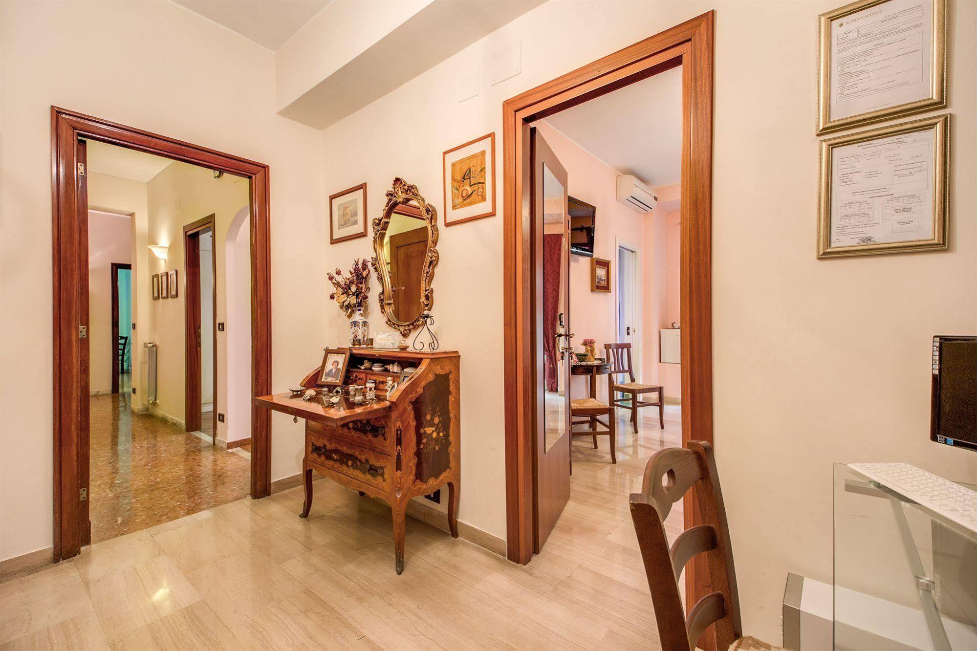 Bed and Breakfast Domus Cornelia Roma Exterior foto
